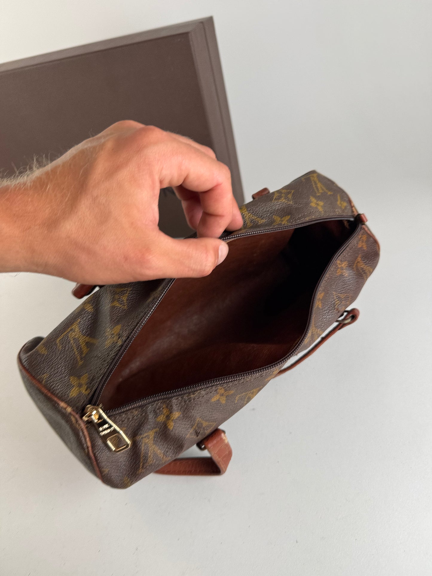 Sac vintage en cuir Louis Vuitton Monogram marron