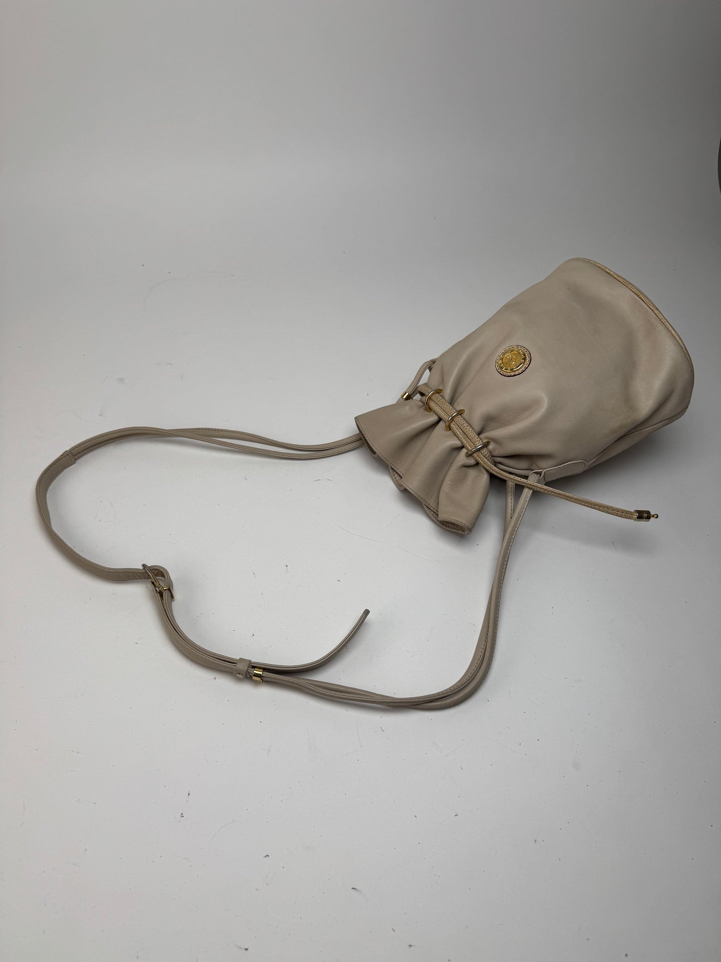 Vintage Celine Seau16 leather bag grey white