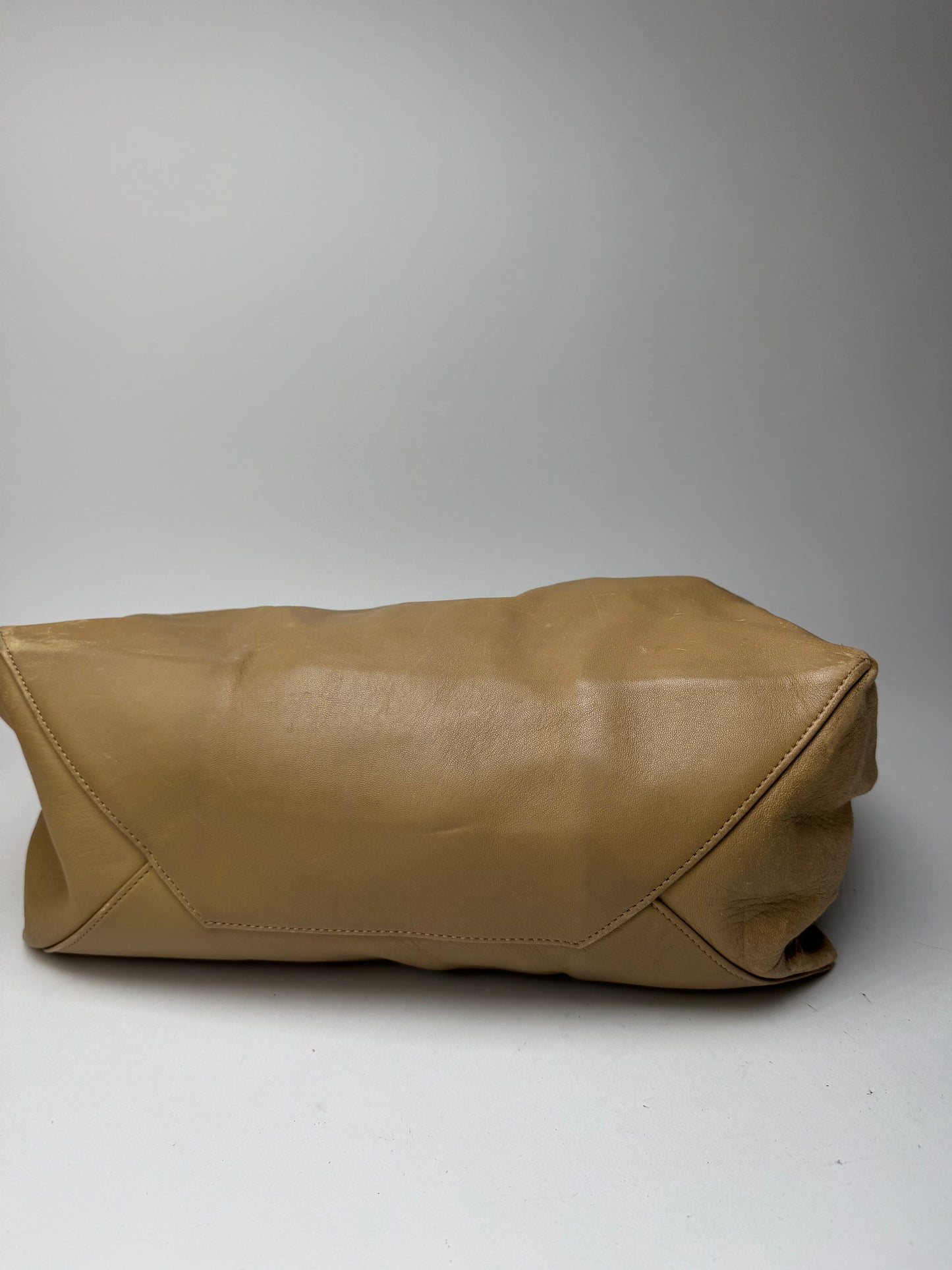 Grand sac fourre-tout vintage en cuir camel Céline Paris