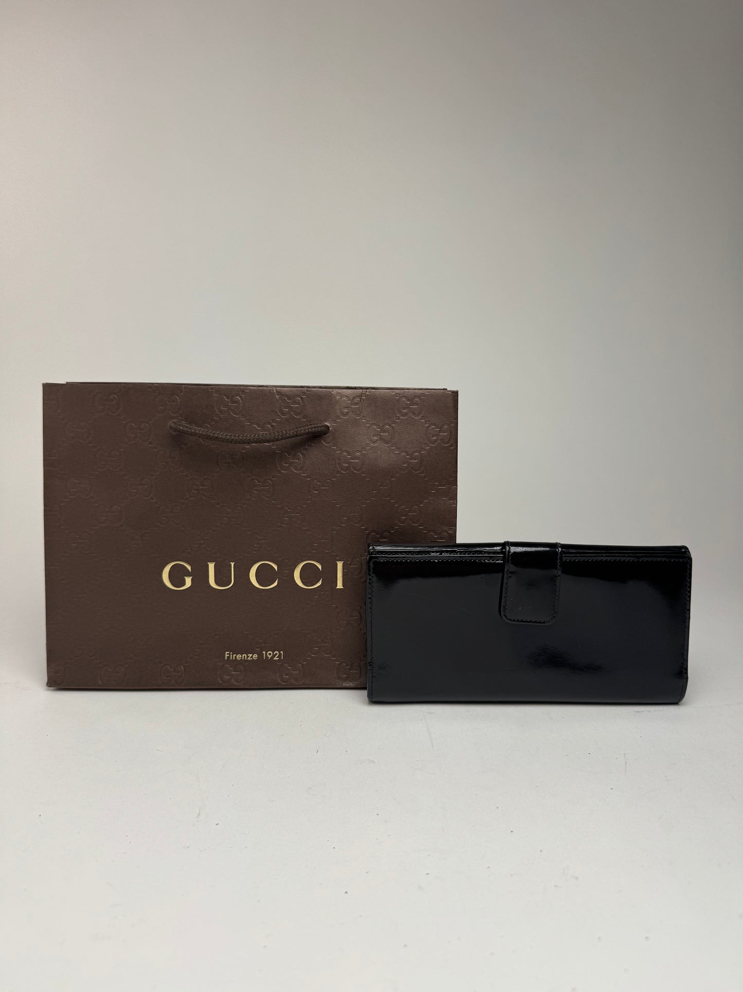 Vintage Gucci Patent Leather Wallet black