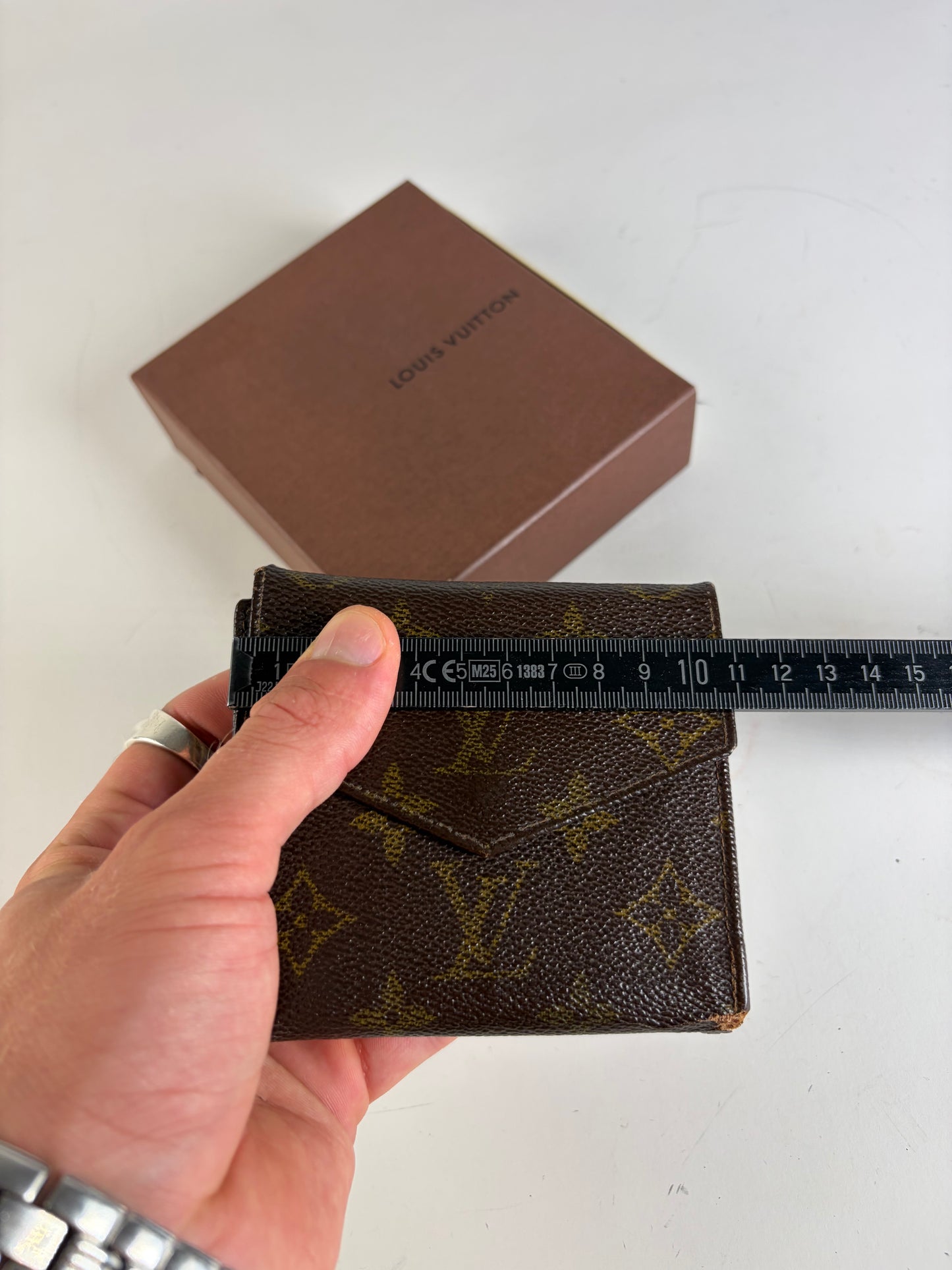 Vintage Louis Vuitton Monogram Canvas Bifold Wallet Brown