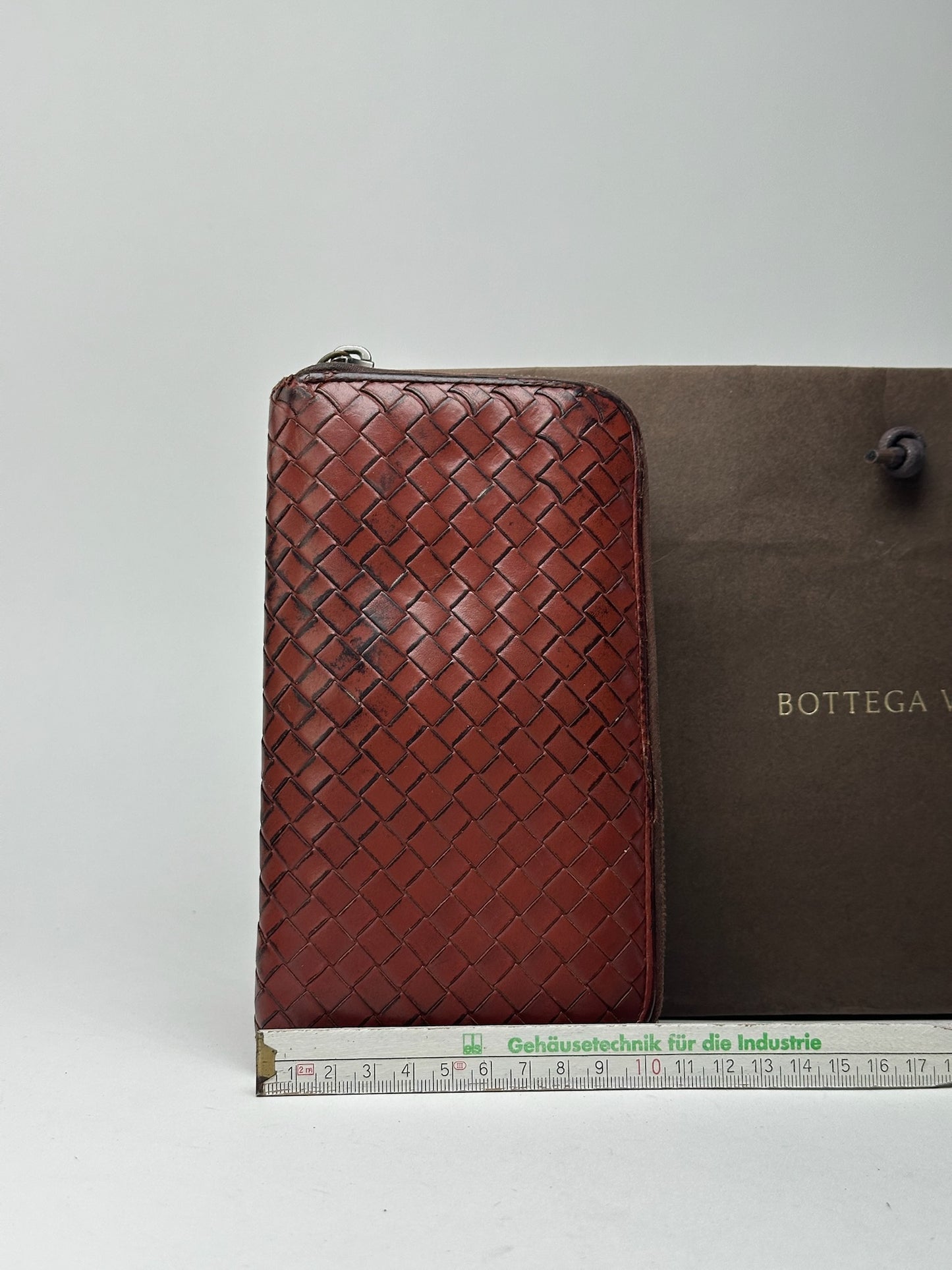 Vintage Bottega veneta Intercciato Leather wallet red Brown