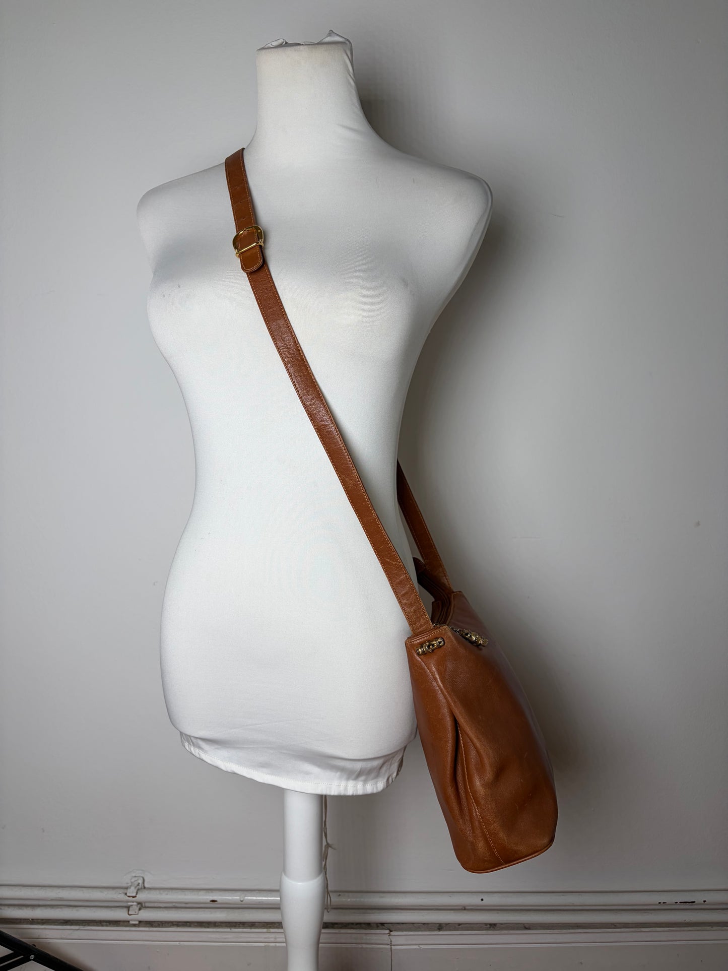 Vintage Gucci Smooth Leather Flap Crossbody Bag Brown Gold