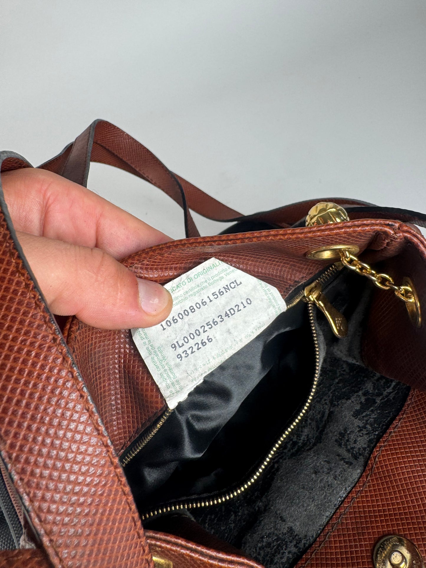 Sac seau vintage en cuir Bottega Veneta noir marron