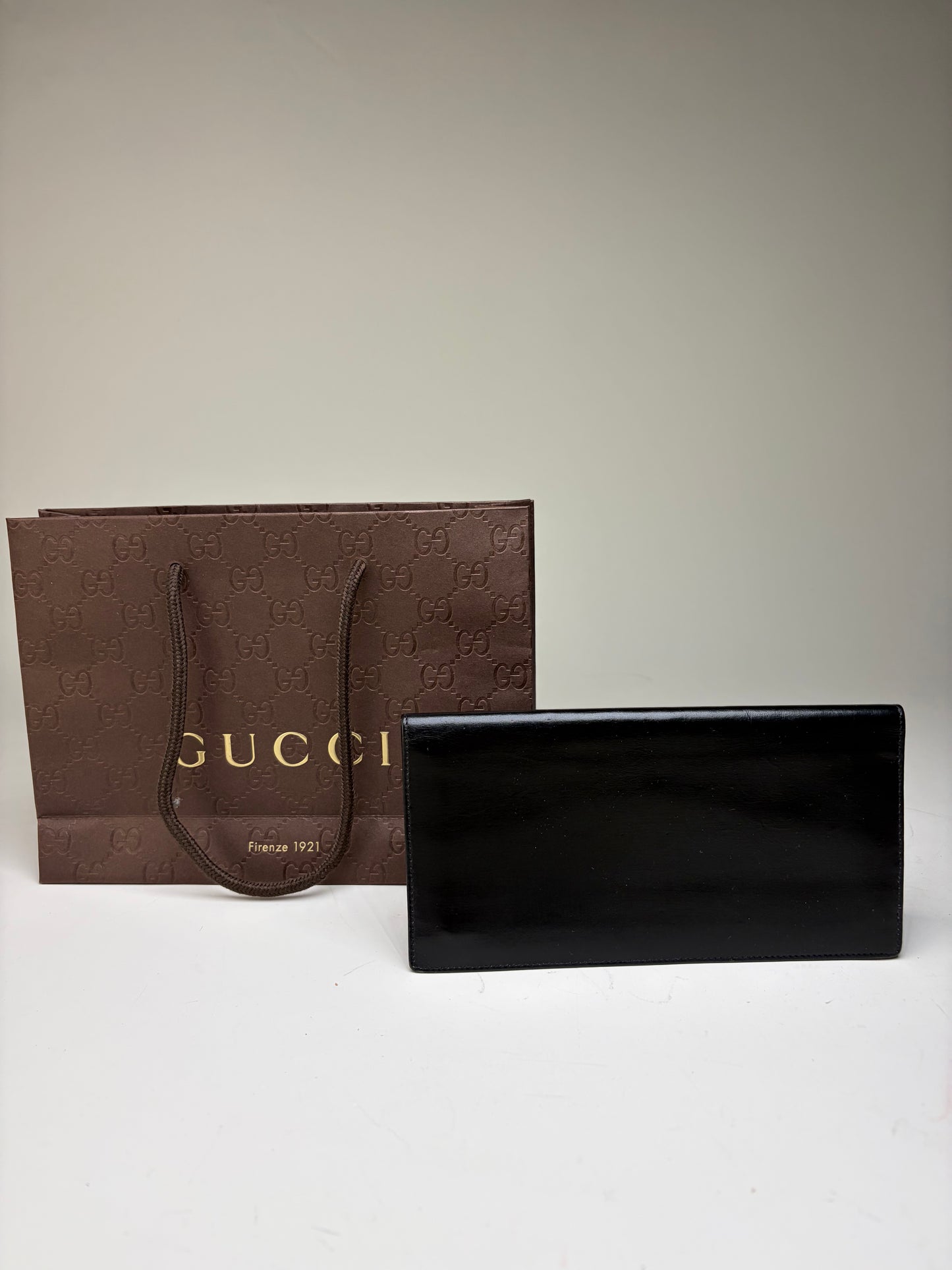 Vintage Gucci Smooth Leather Bifold Wallet Black Gold