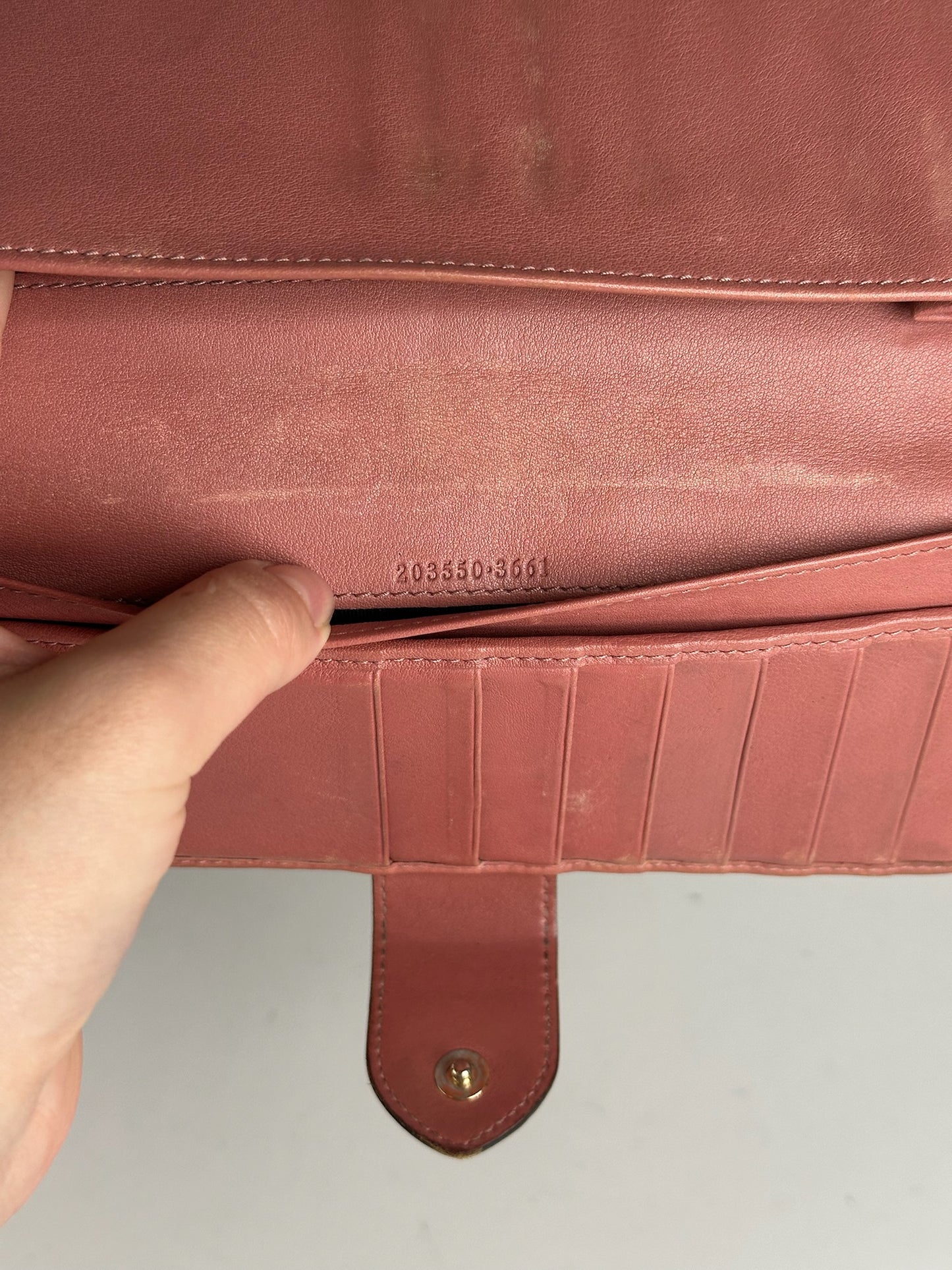 Vintage Gucci Monogram Lether wallet beige pink