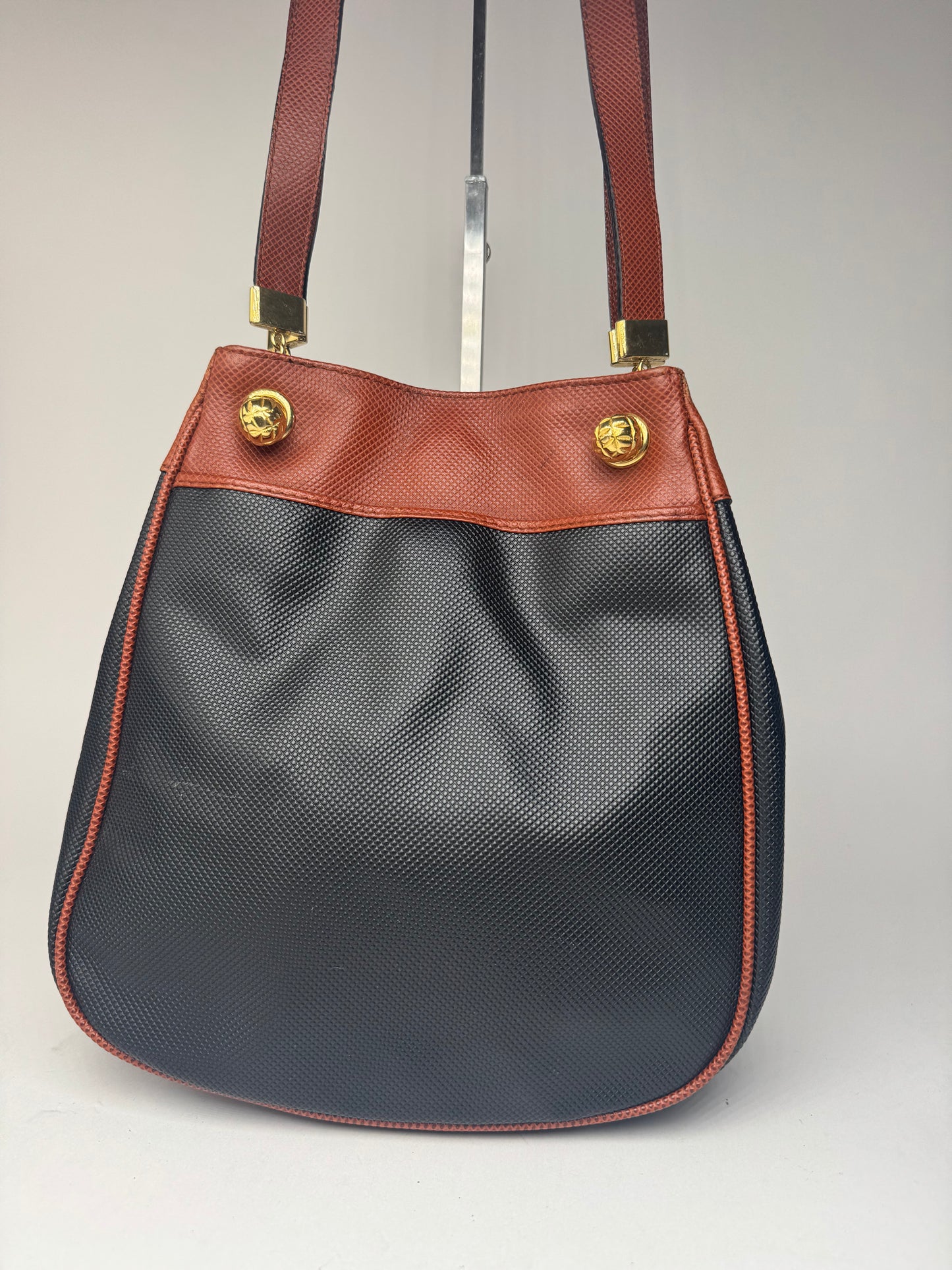 Sac seau vintage en cuir Bottega Veneta noir marron