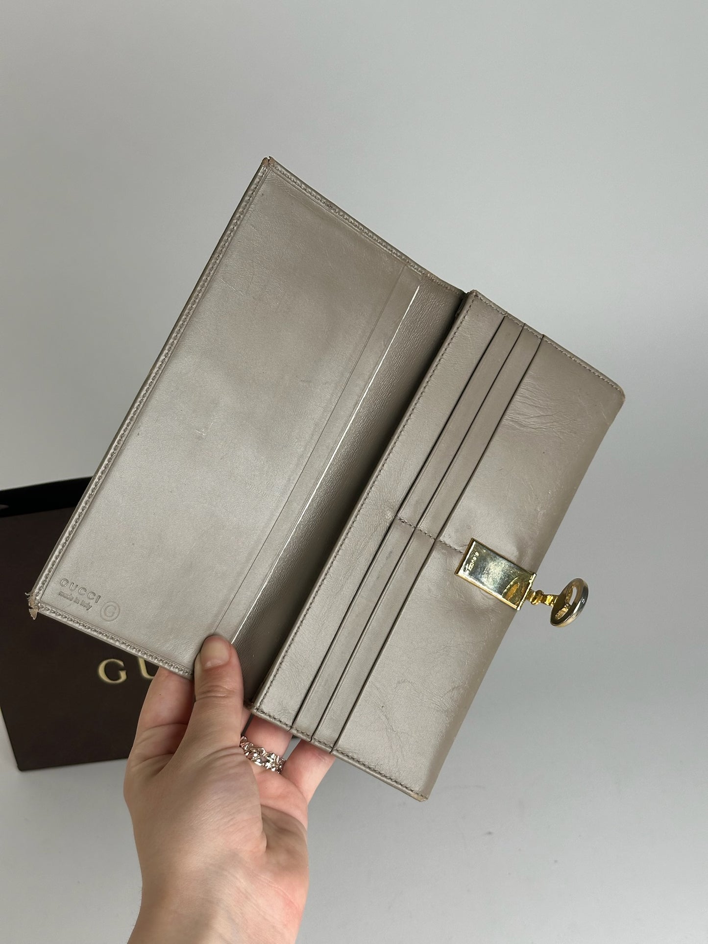 Vintage Gucci Horsebit Patent Leather Wallet beige