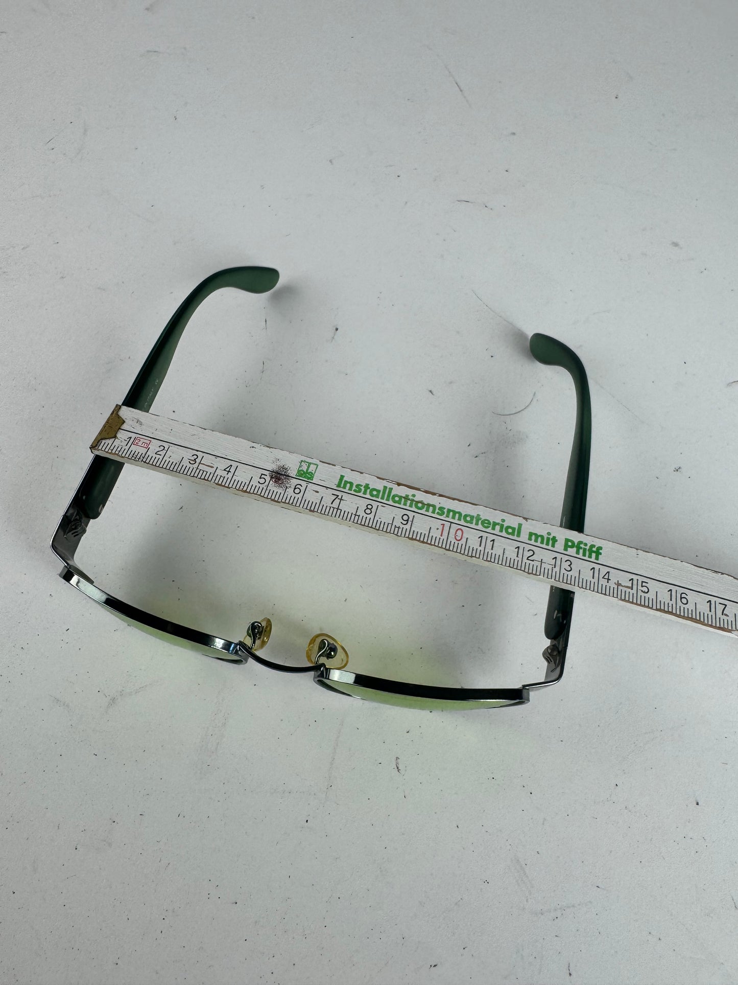 Lunettes de soleil rétro vintage Fendi Roma vertes