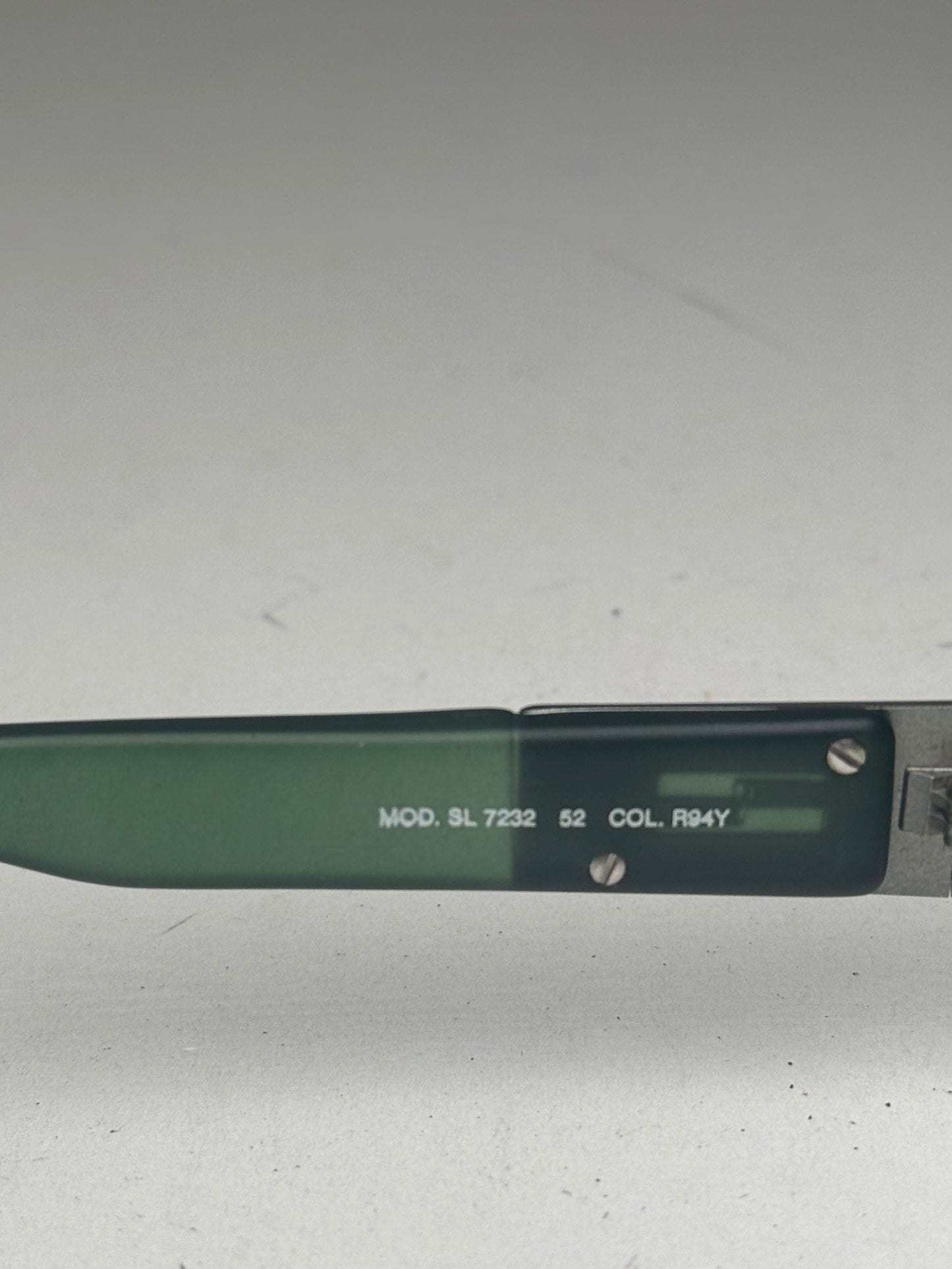 Lunettes de soleil rétro vintage Fendi Roma vertes