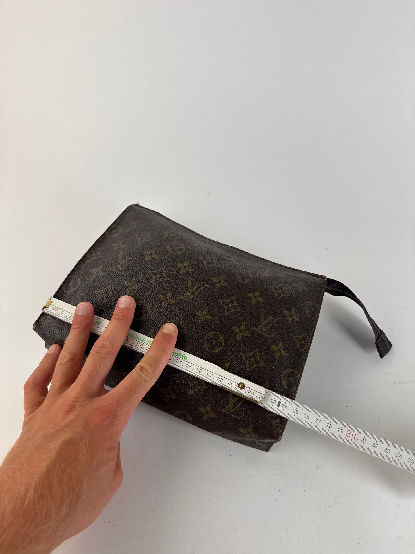 Vintage Louis Vuitton Monogram leather clutch brown