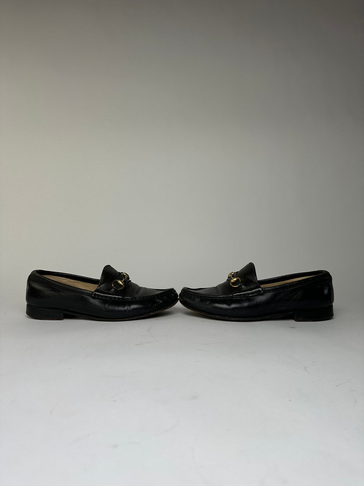 Vintage Gucci Leather Horsebit Loafers Black c. Late 1990s EU37