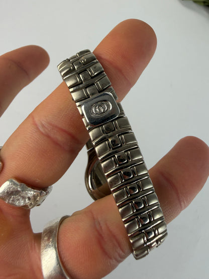 Vintage Gucci Stainless Steel Bracelet Watch Late 1990s Silver Cream