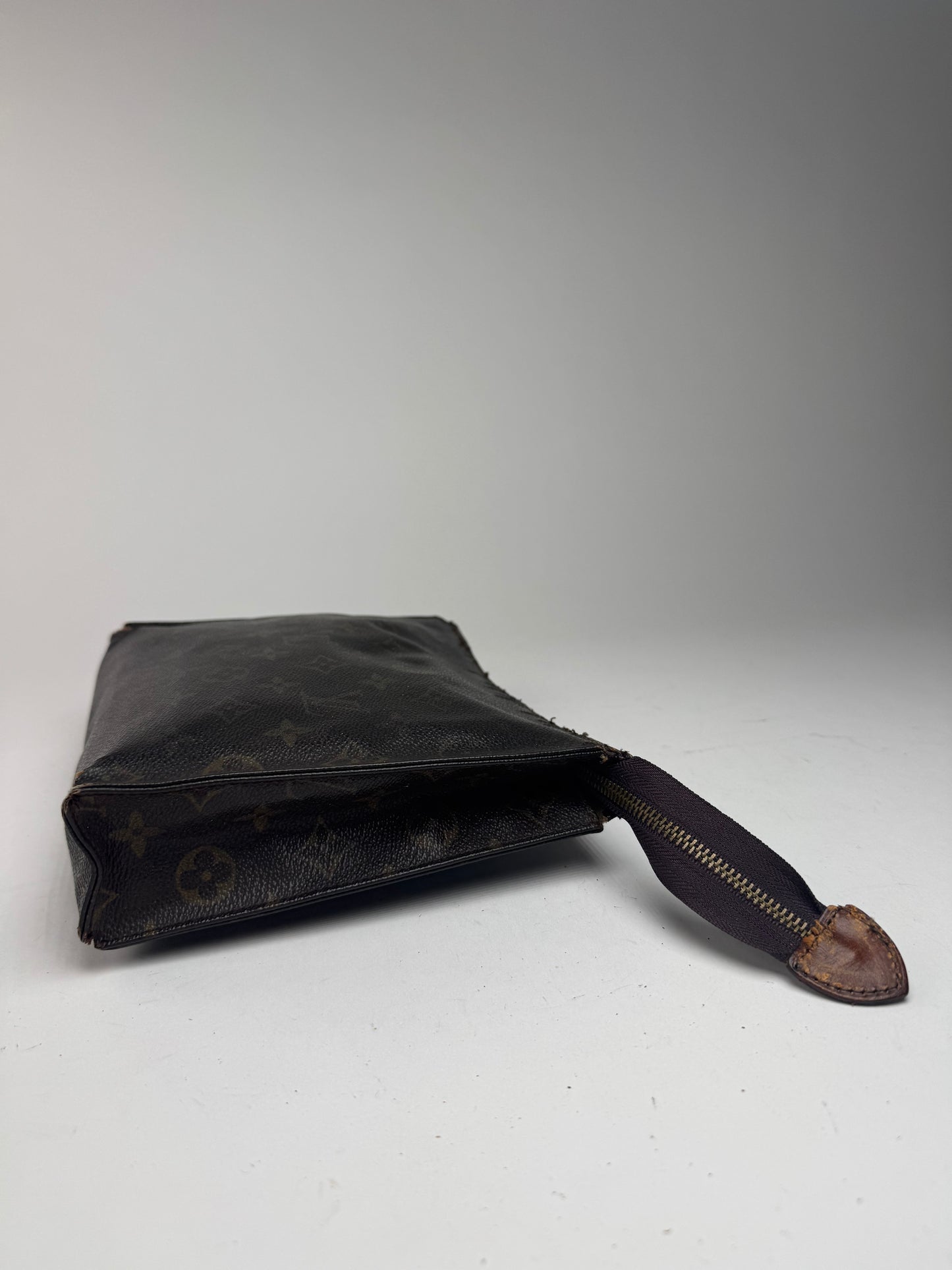 Pochette vintage Louis Vuitton en cuir Monogram marron