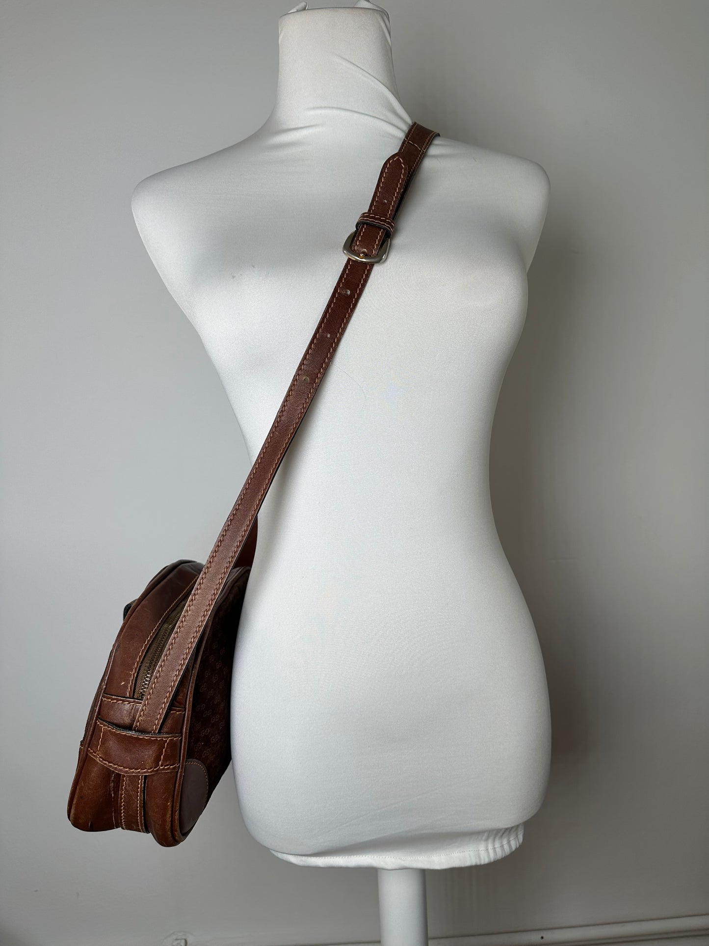 Vintage Gucci Canvas Shoulder Bag Brown