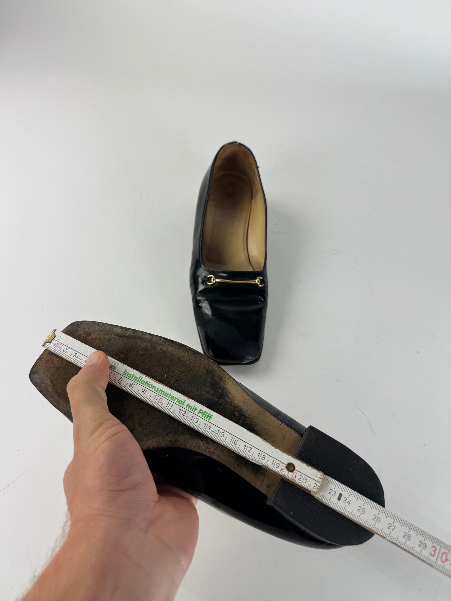 Vintage Gucci Patent Leather Pumps Black 39