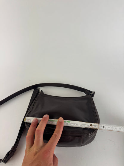 Sac vintage en cuir marron Issey Miyake