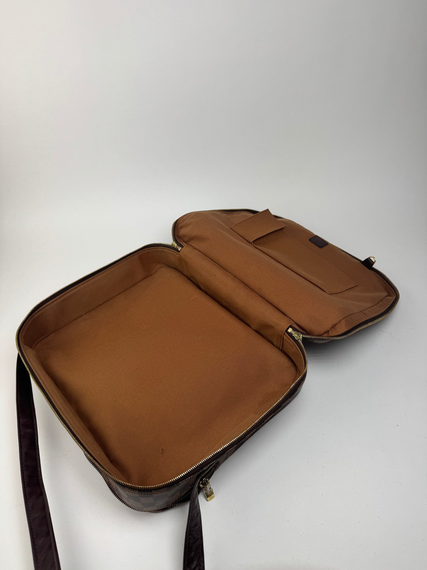 Vintage Louis Vuitton Damier Monogram 24h travel leather bag brown