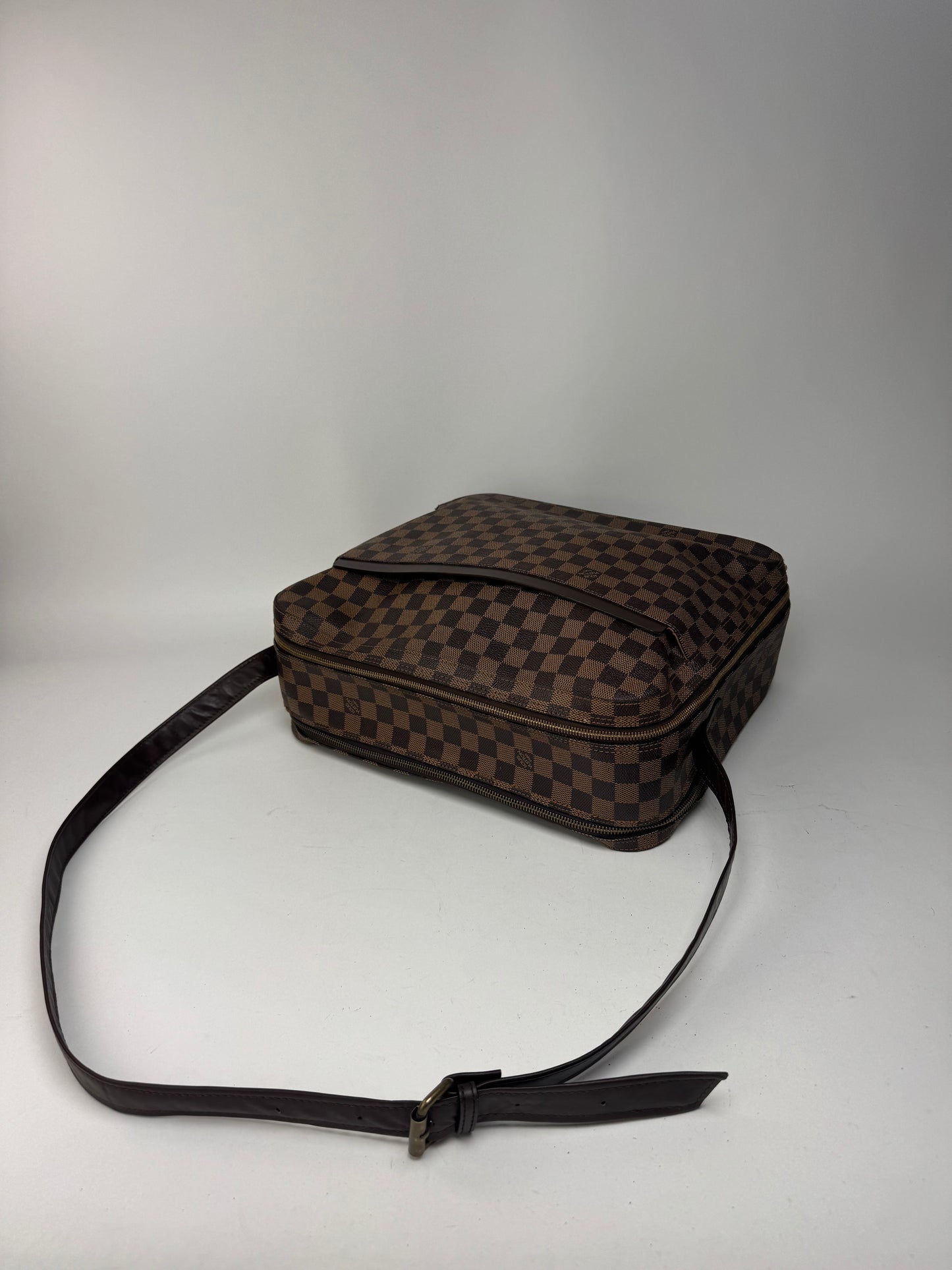 Vintage Louis Vuitton Damier Monogram 24h travel leather bag brown