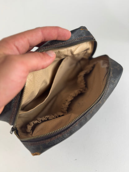 Pochette vintage Louis Vuitton en cuir Monogram marron