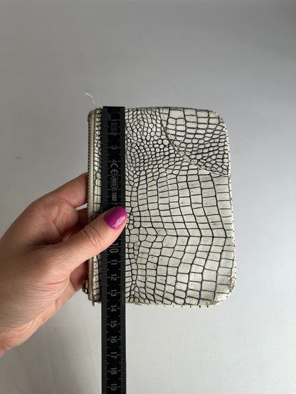 Vintage Comme Des Garçons Abstract Leather Clutch White Black