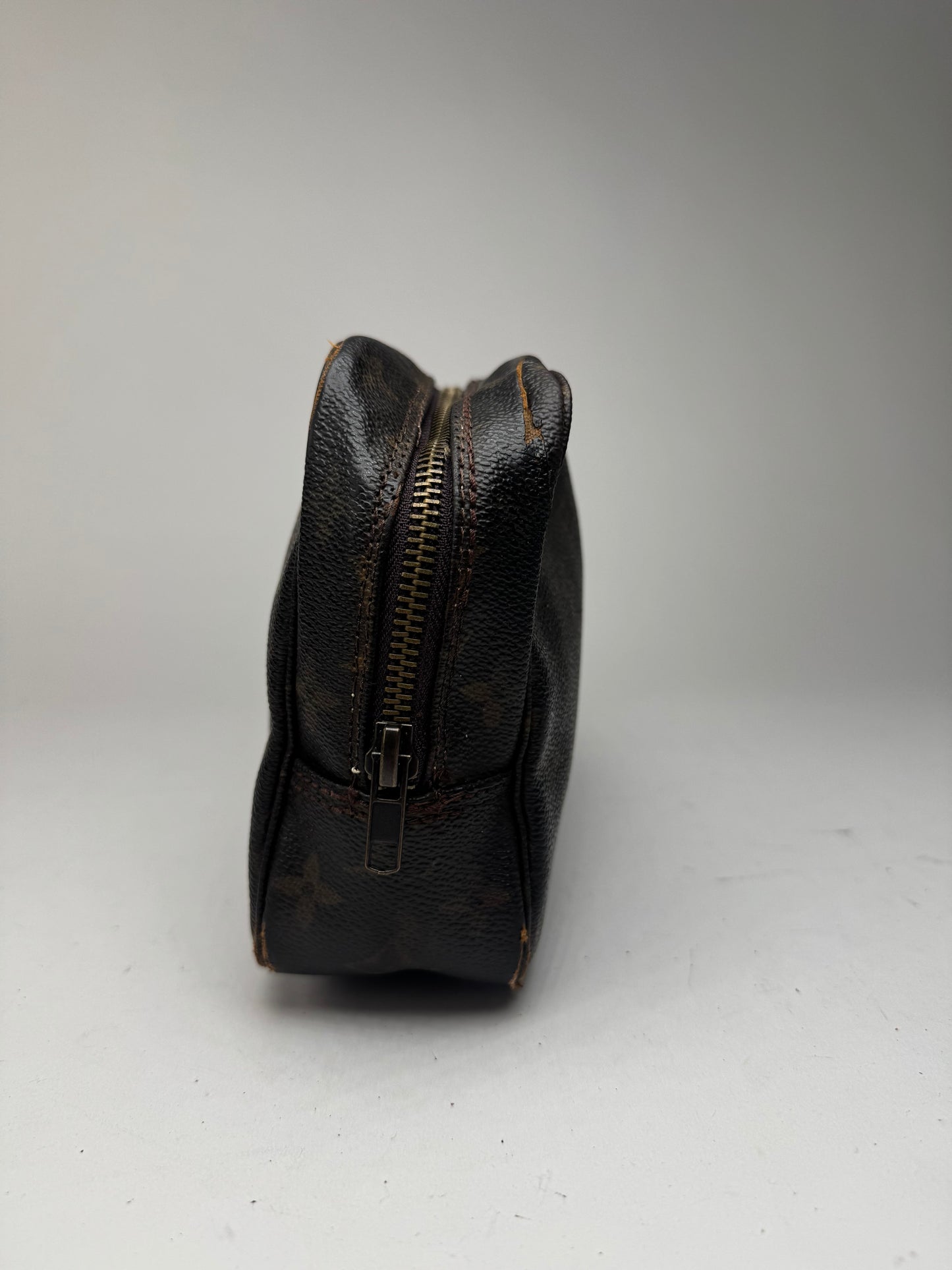 Pochette vintage Louis Vuitton en cuir Monogram marron