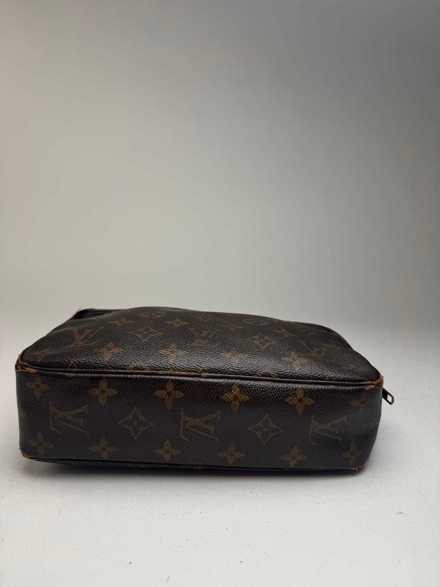 Pochette vintage Louis Vuitton en cuir Monogram marron