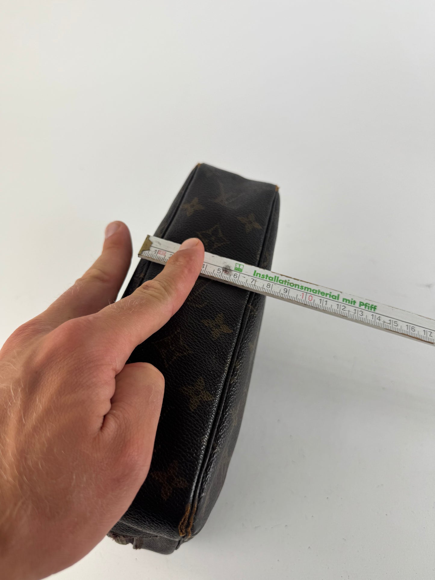 Pochette vintage Louis Vuitton en cuir Monogram marron