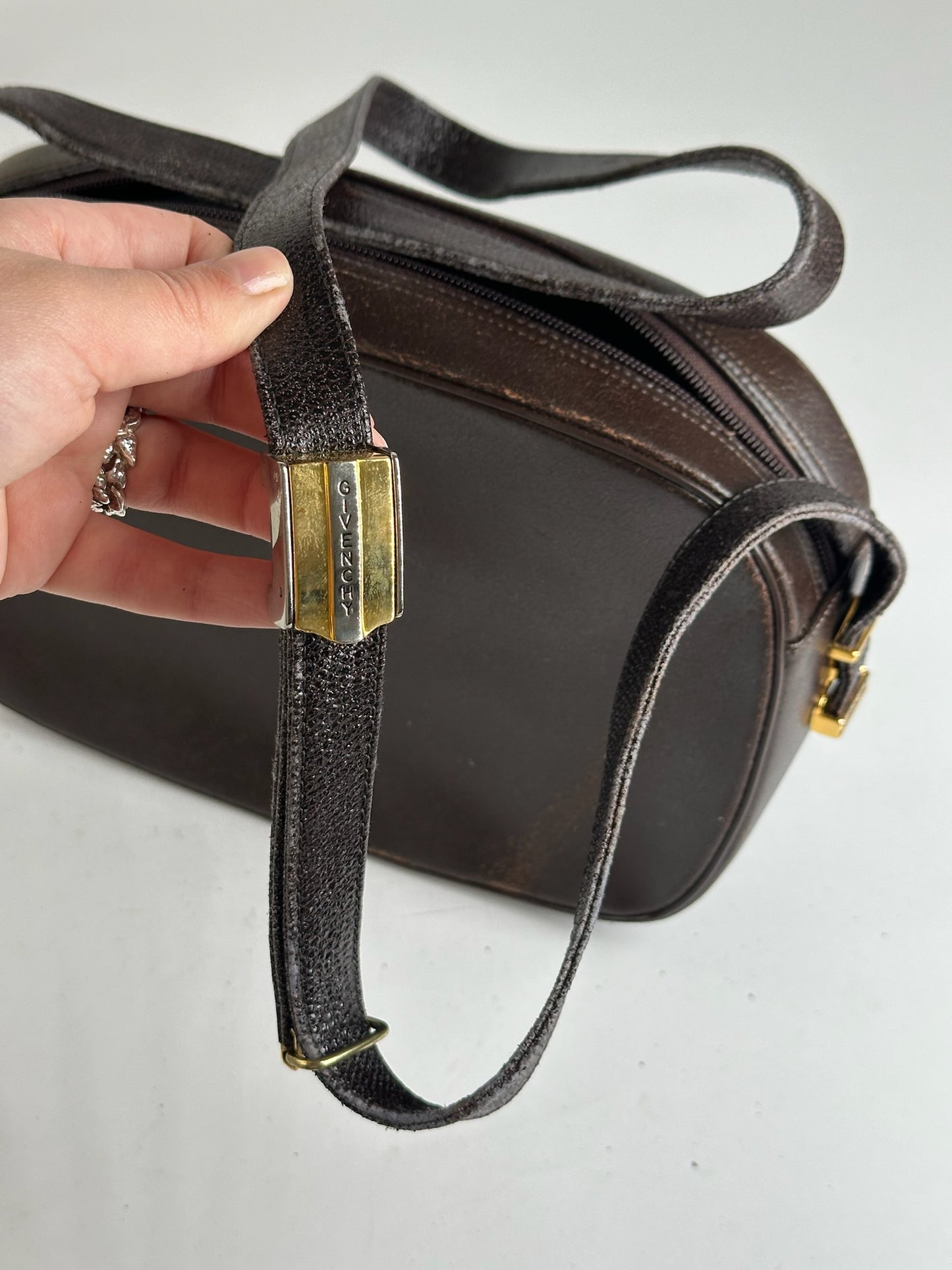 Sac vintage Givenchy 4G en cuir marron