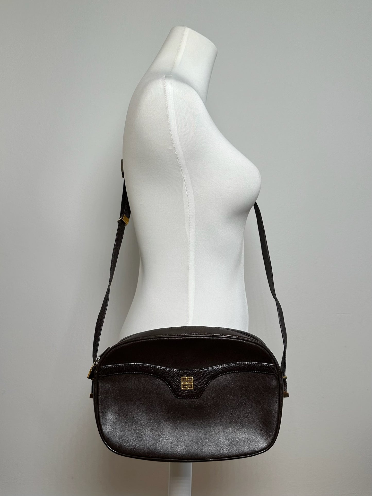 Sac vintage Givenchy 4G en cuir marron