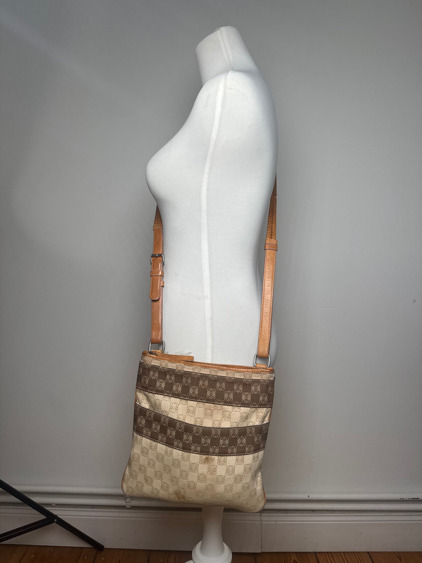 Vintage Loewe Madrid Leather canvas monogram Shoulder bag beige brown