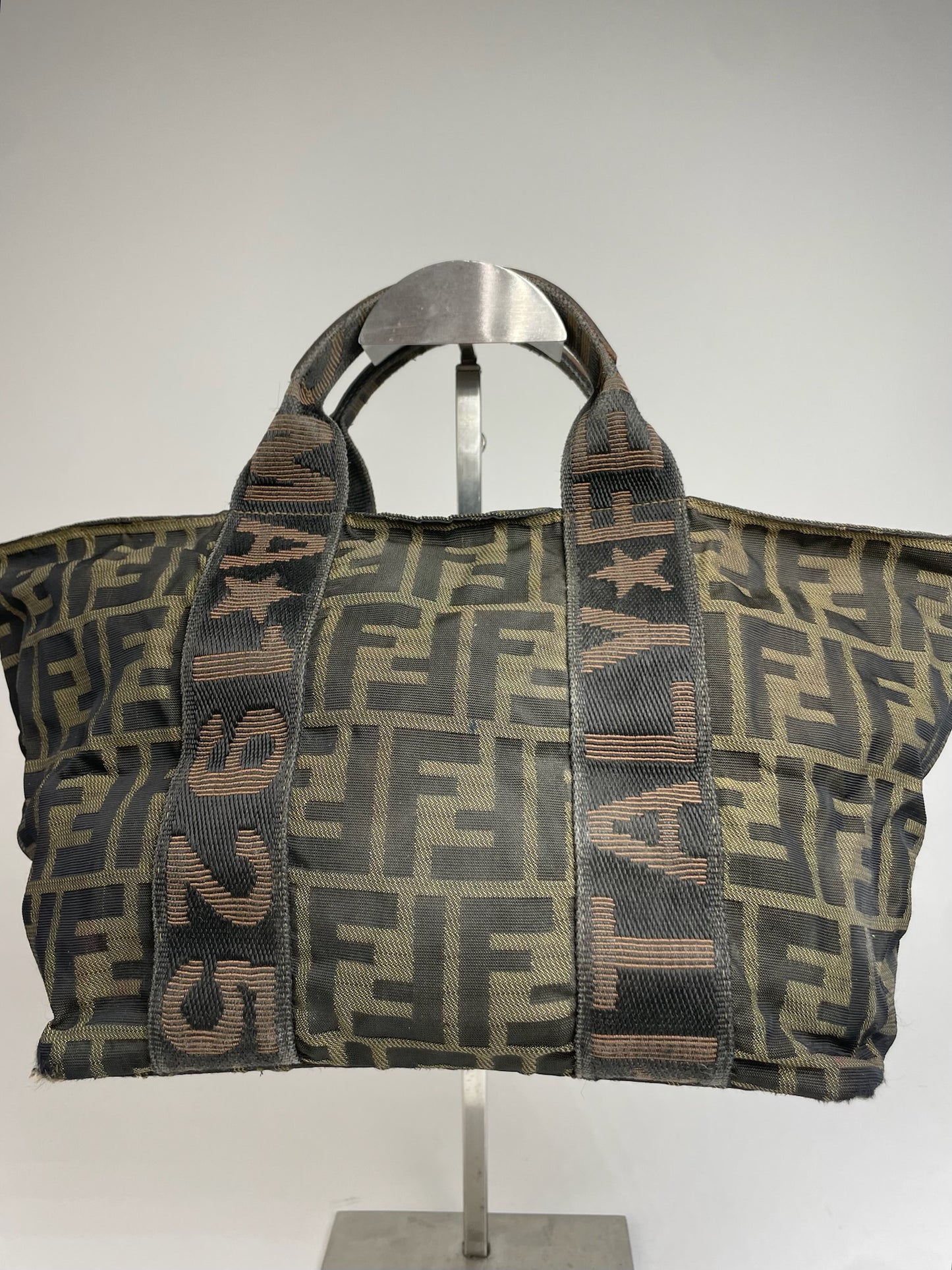 Vintage Fendi FF Monogram Zippy Handbag Browm