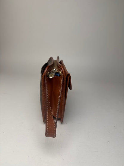 Pochette vintage en cuir monogramme Triomphe de Céline Paris marron