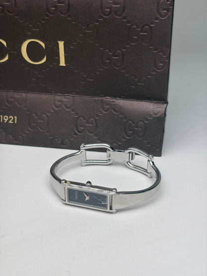 Vintage Gucci Stainless Steel Leather Bracelet Watch Silver Black