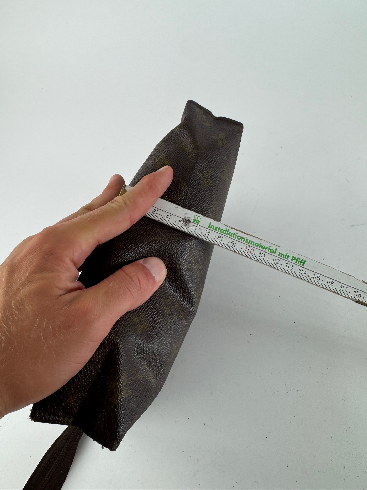 Vintage Louis Vuitton Monogram Leather clutch brown