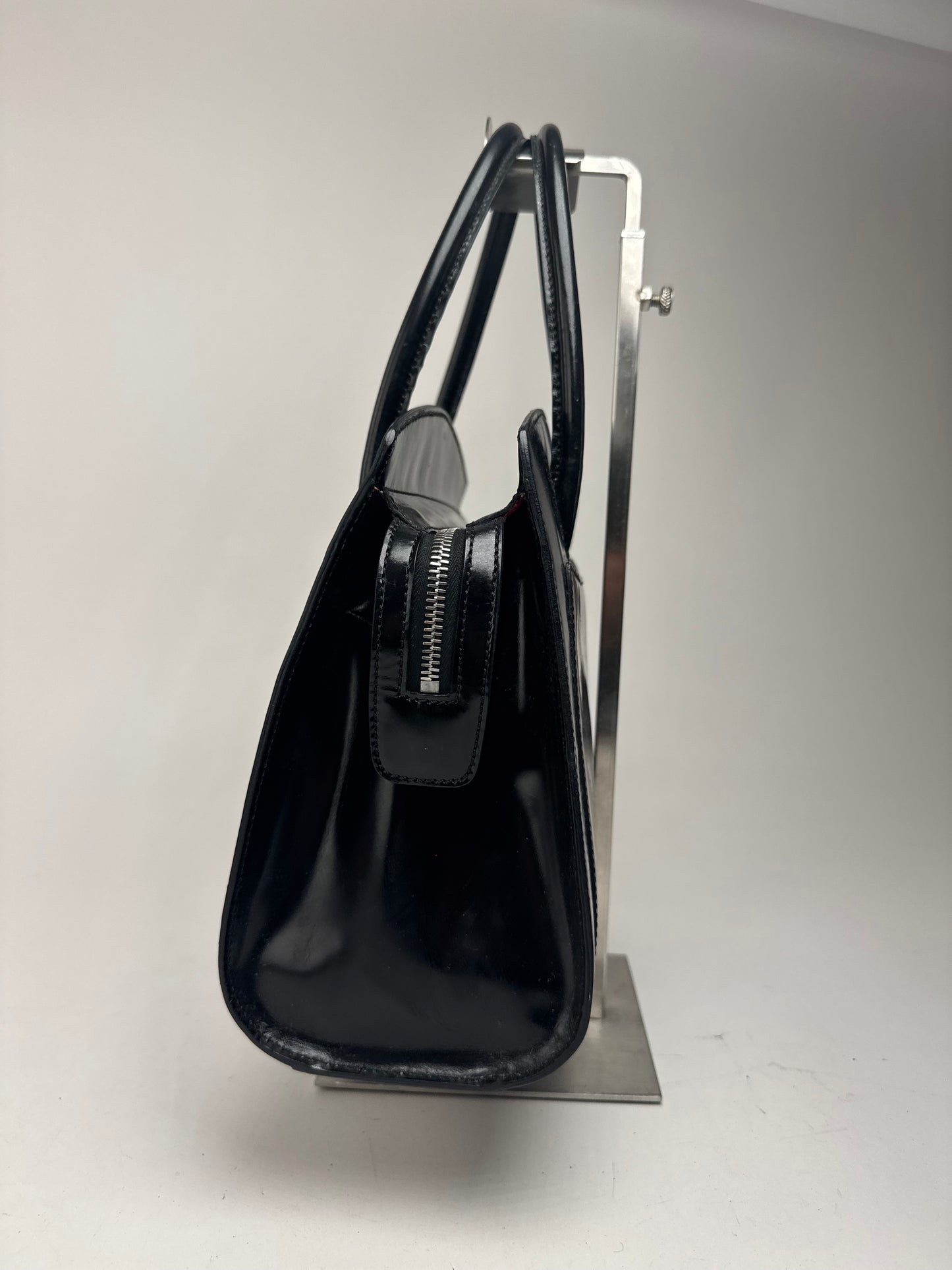 Sac vintage en cuir verni noir Céline Paris