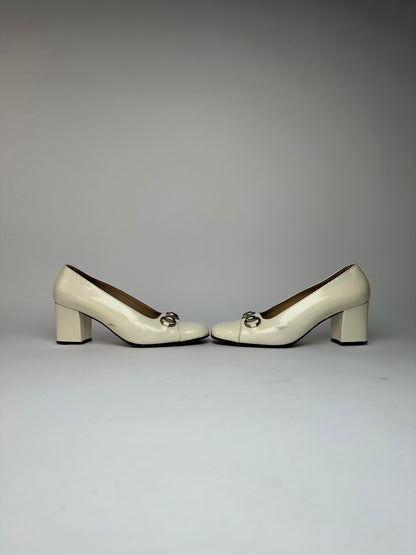 Vintage Gucci Patent Leather Heeled Pumps Late 1990s Ivory EU37.5