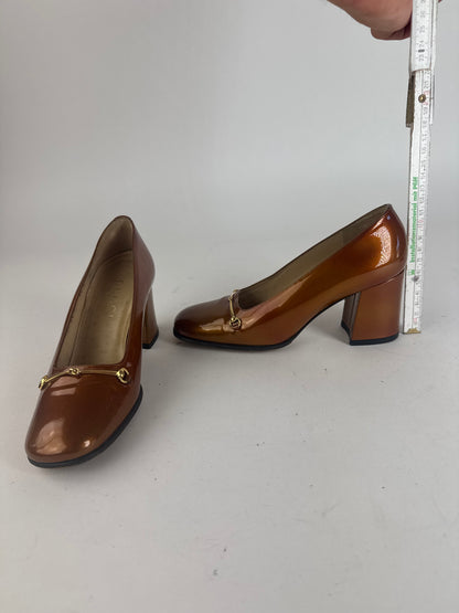 Vintage Gucci Patent Leather horsebit Pumps Brown