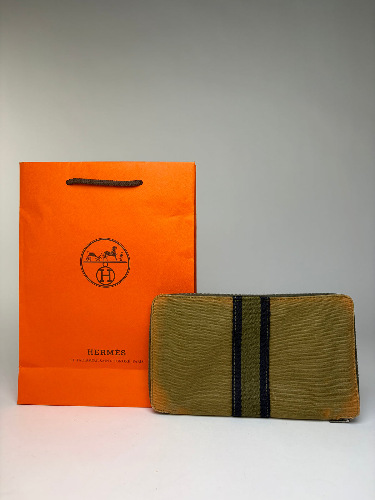 Vintage Hermès Canvas Bifold Wallet 2017 Olive Green