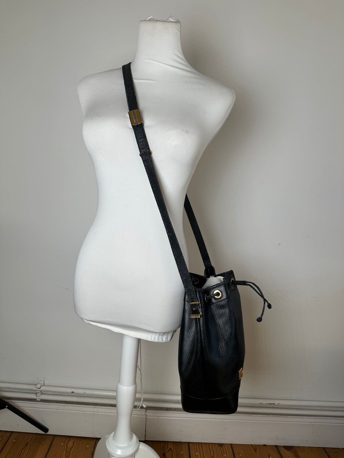 Vintage Givenchy Leather Bucket Bag Black