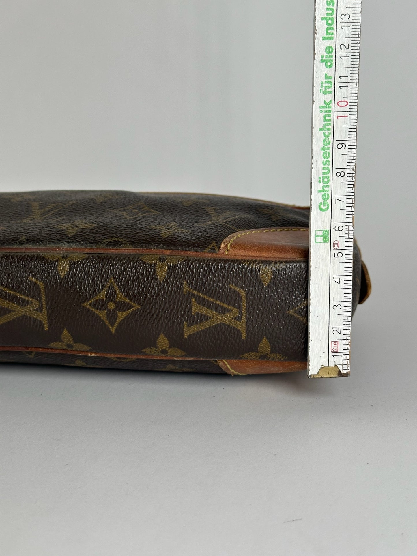 Pochette Louis Vuitton vintage en cuir Monogram marron