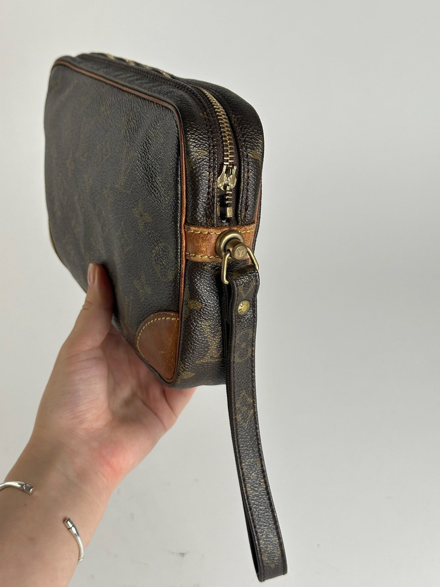 Pochette Louis Vuitton vintage en cuir Monogram marron