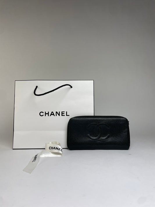 Vintage Chanel Pebbled Leather Zip Wallet Black Silver