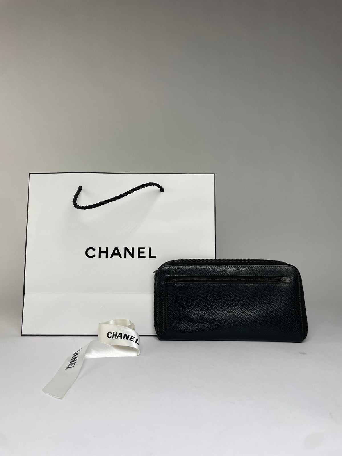 Vintage Chanel Pebbled Leather Zip Wallet Black Silver