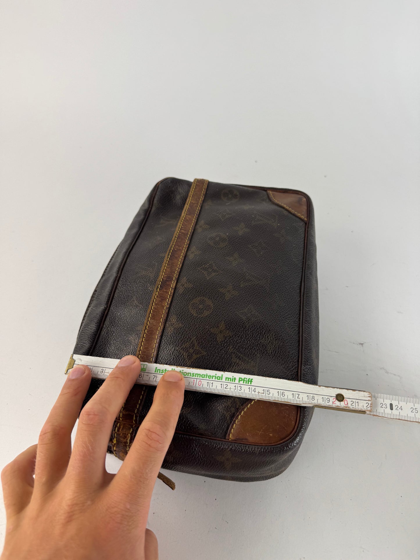 Pochette vintage Louis Vuitton en cuir Monogram marron