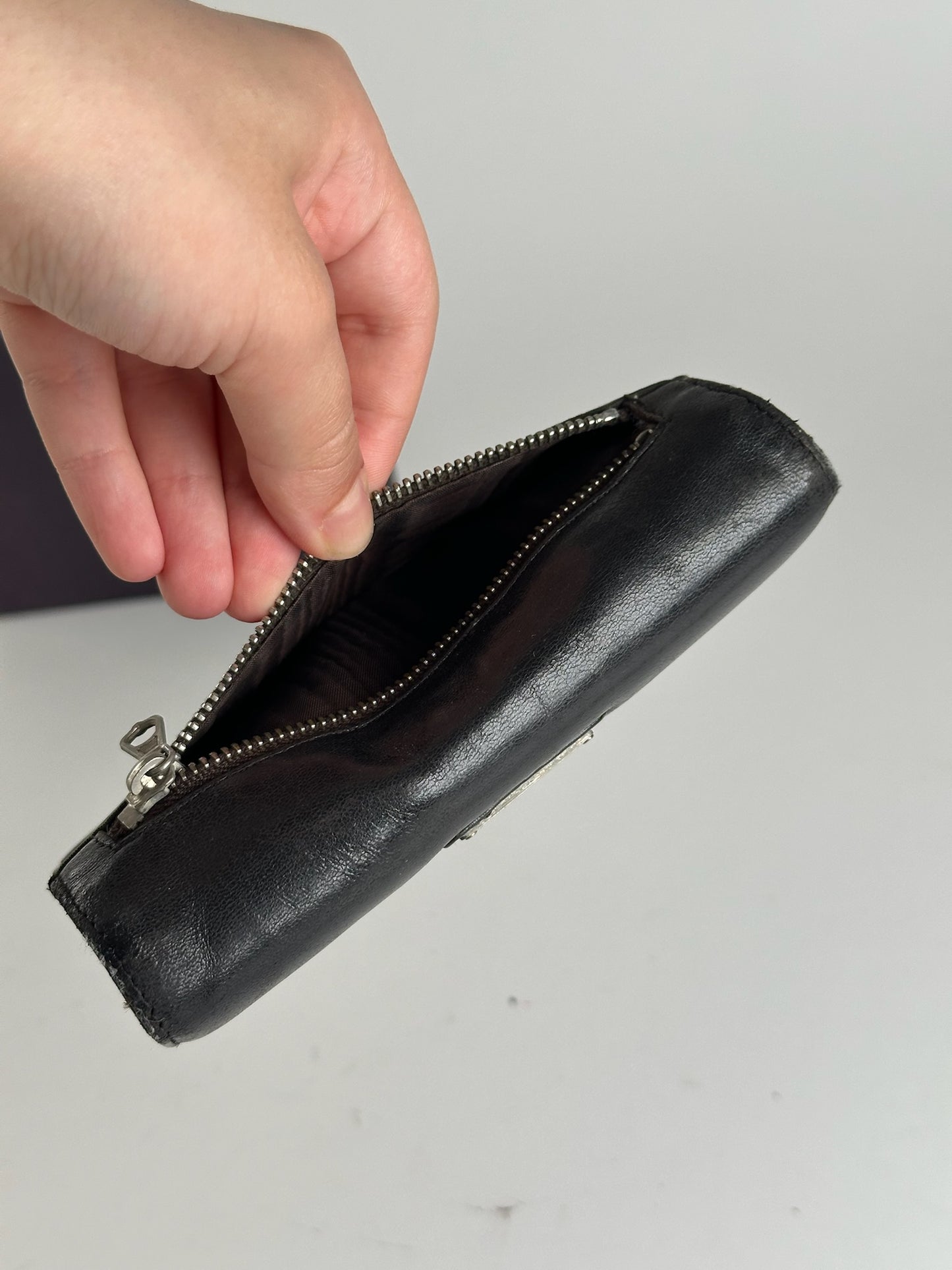 Portefeuille Prada vintage en cuir noir