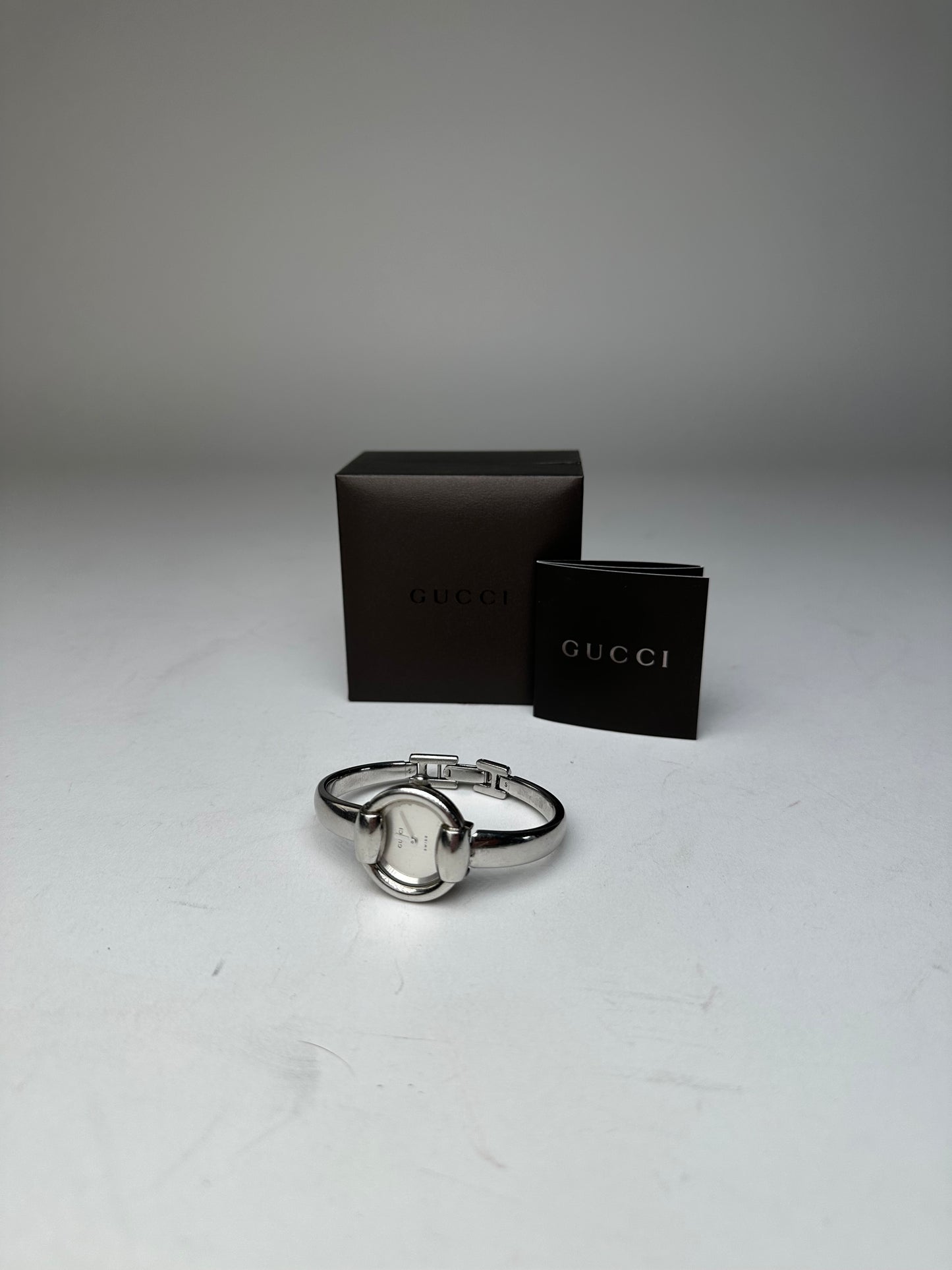 Vintage Gucci Quartz Horsebit Watch Silver