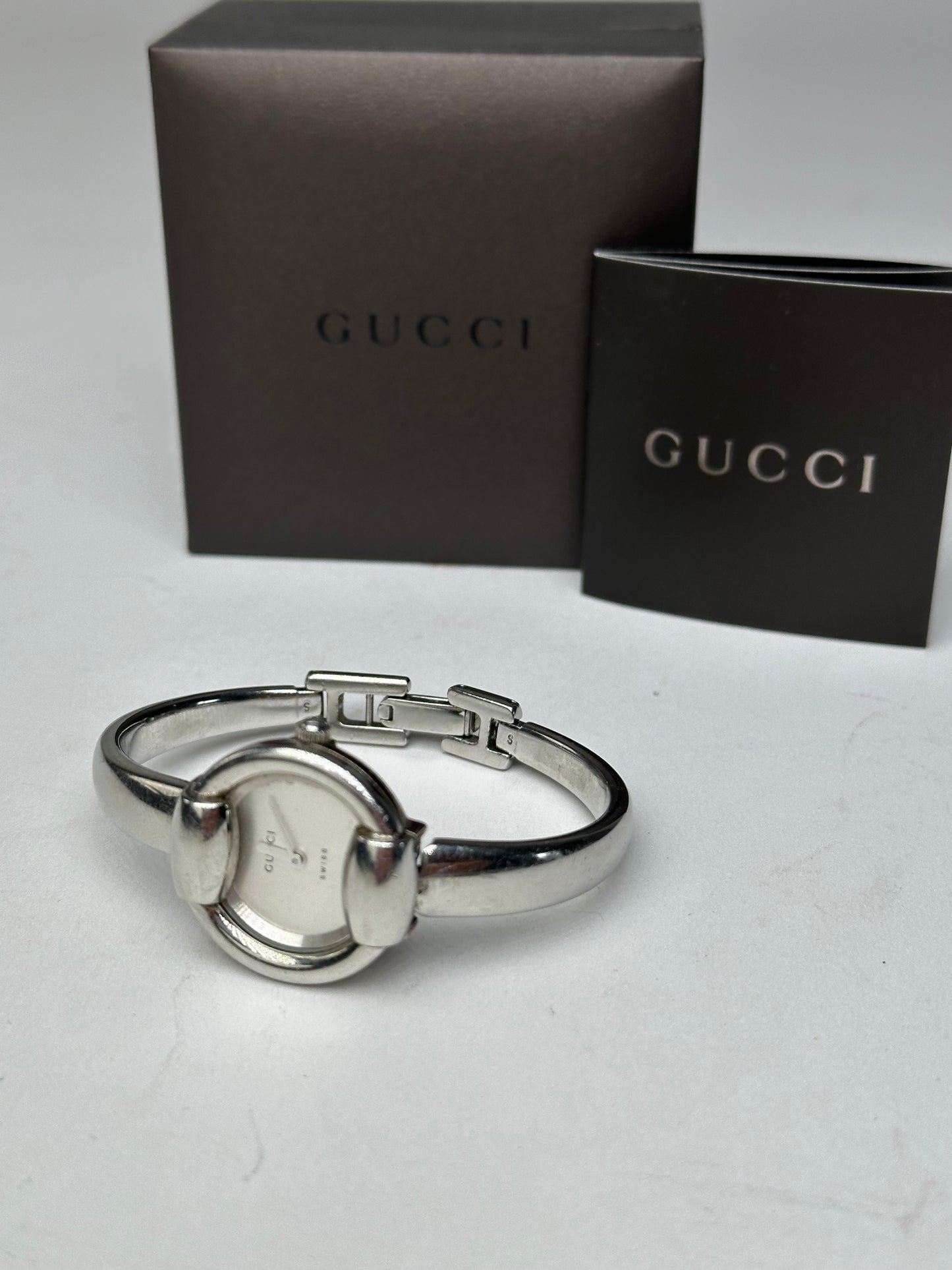 Vintage Gucci Quartz Horsebit Watch Silver