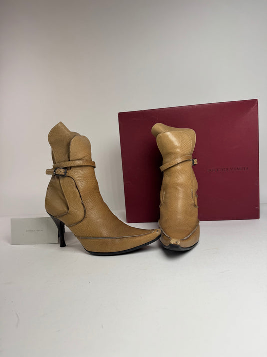 Vintage Bottega Veneta Heeled Boots beige brown EU36