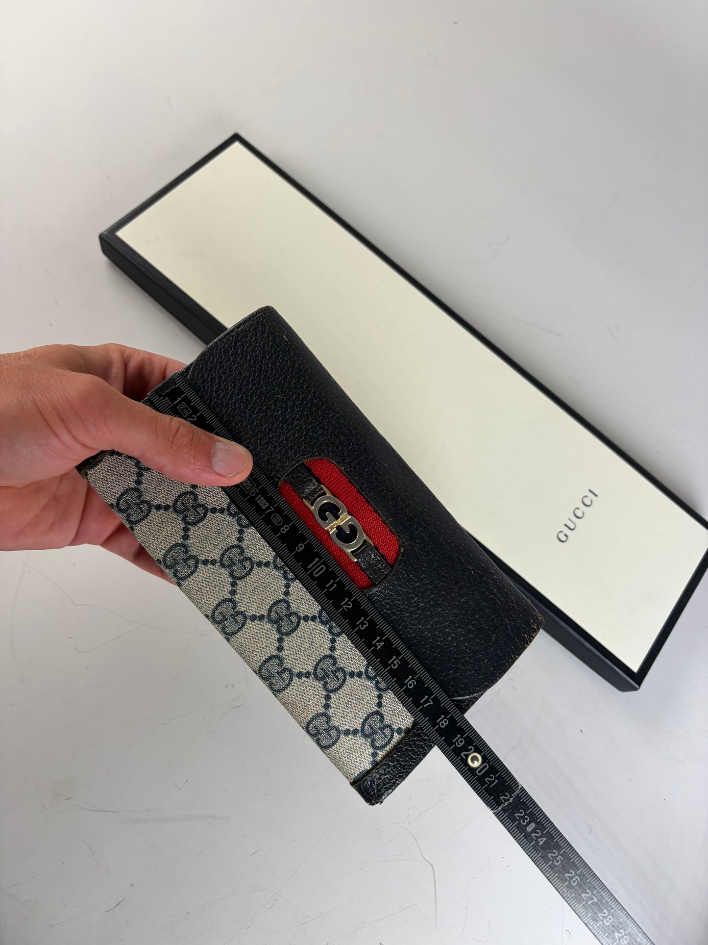Vintage Gucci GG Supreme Wallet Black Beige Gold
